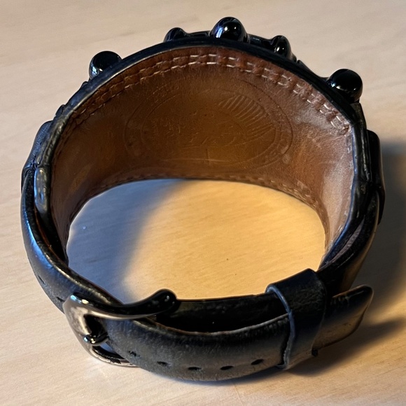 OAKLEY Watch - Saddleback - Black Leather/Stealth Black - Picture 4 of 5